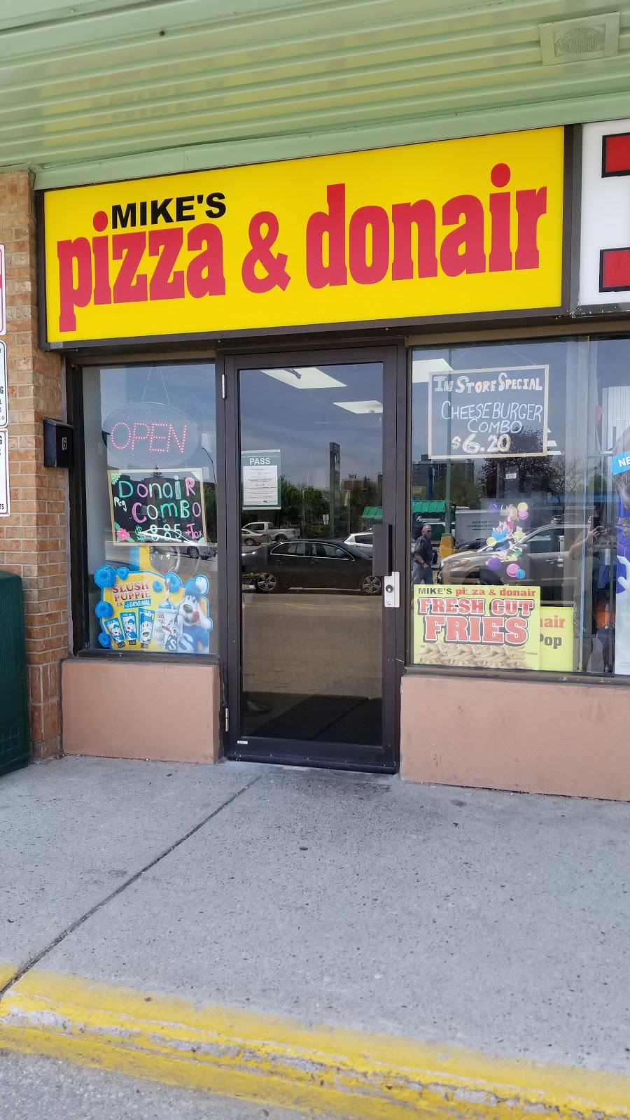 Bradley Shopping Centre | 1401 Ernest Ave, London, ON N6E 2Y8, Canada