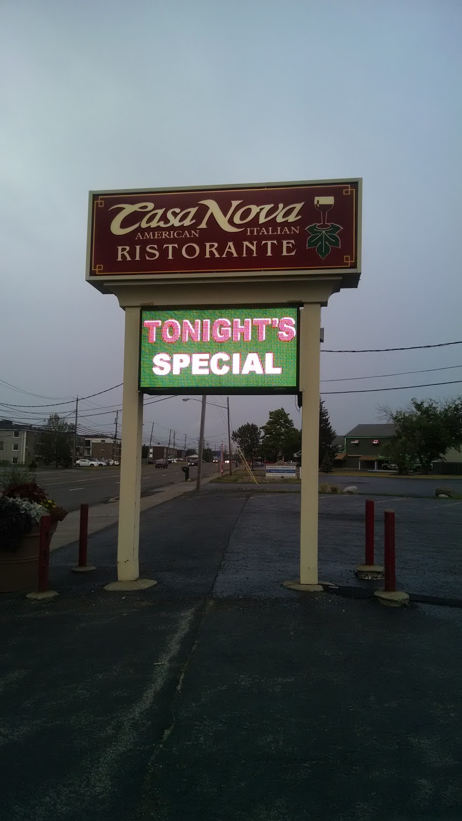 Casa Nova Ristorante | 3041 Military Rd, Niagara Falls, NY 14304, USA | Phone: (716) 297-9544