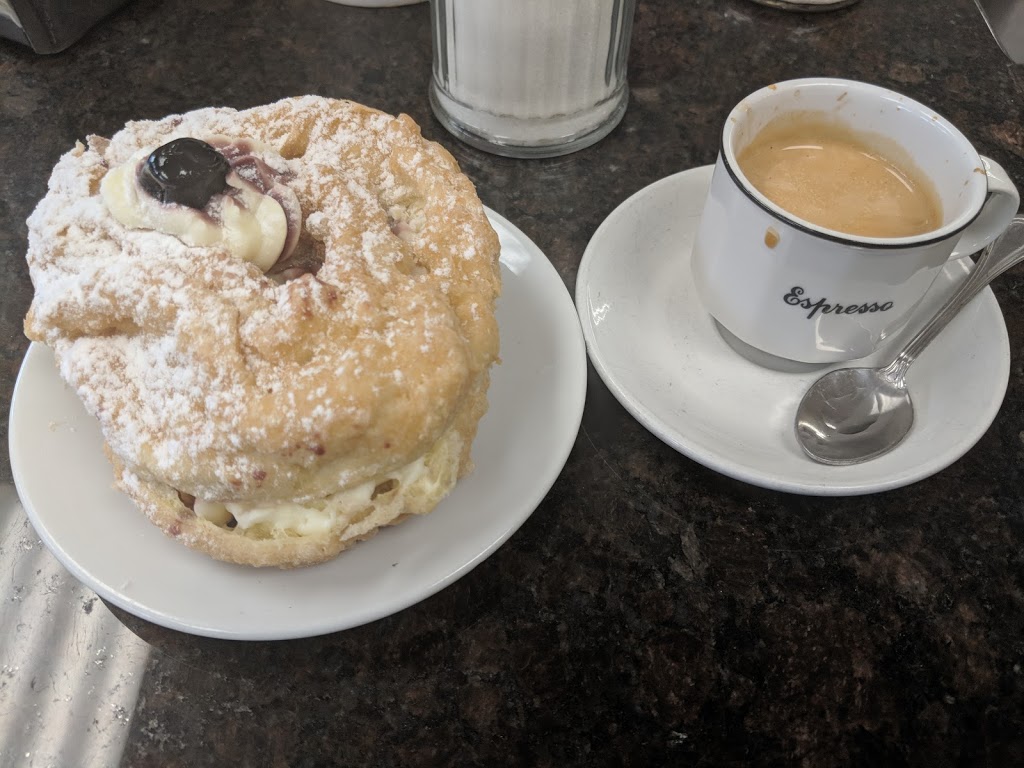 Capri Bakery | 173 Millwick Dr, North York, ON M9L 2T7, Canada | Phone: (416) 749-3643