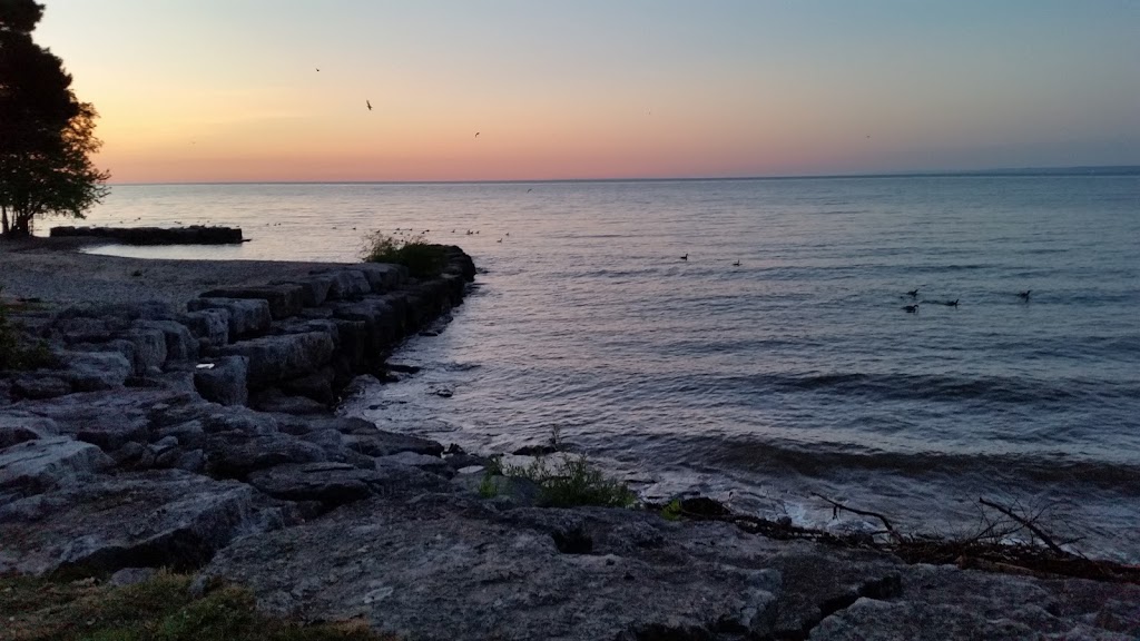 Paletta Lakefront Park | 4280 Lakeshore Rd, Burlington, ON L7L 1A8, Canada | Phone: (905) 335-7738
