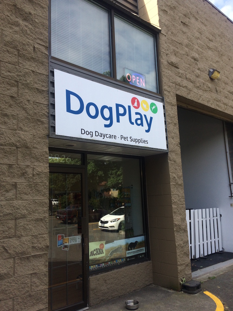 Signs At Large | 970 Westwood St #2, Coquitlam, BC V3C 3L4, Canada | Phone: (604) 299-7717
