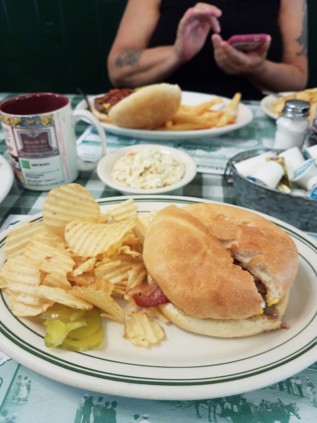 Brown Cow Restaurant | 350 E Main St, Newport, VT 05855, USA | Phone: (802) 334-7887