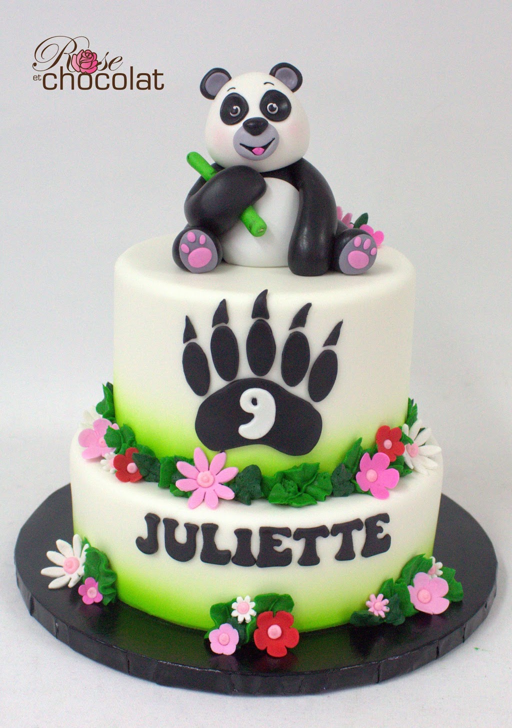 Rose and chocolate | 7555 Chemin de Chambly, Saint-Hubert, QC J3Y 5K2, Canada | Phone: (450) 812-1230