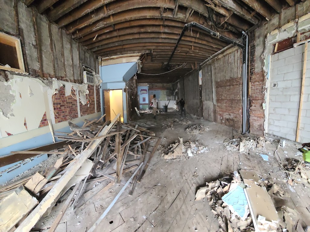 Yankeys Demolition | 111 Pemberton Ave, North York, ON M2M 1Y4, Canada | Phone: (647) 916-3206