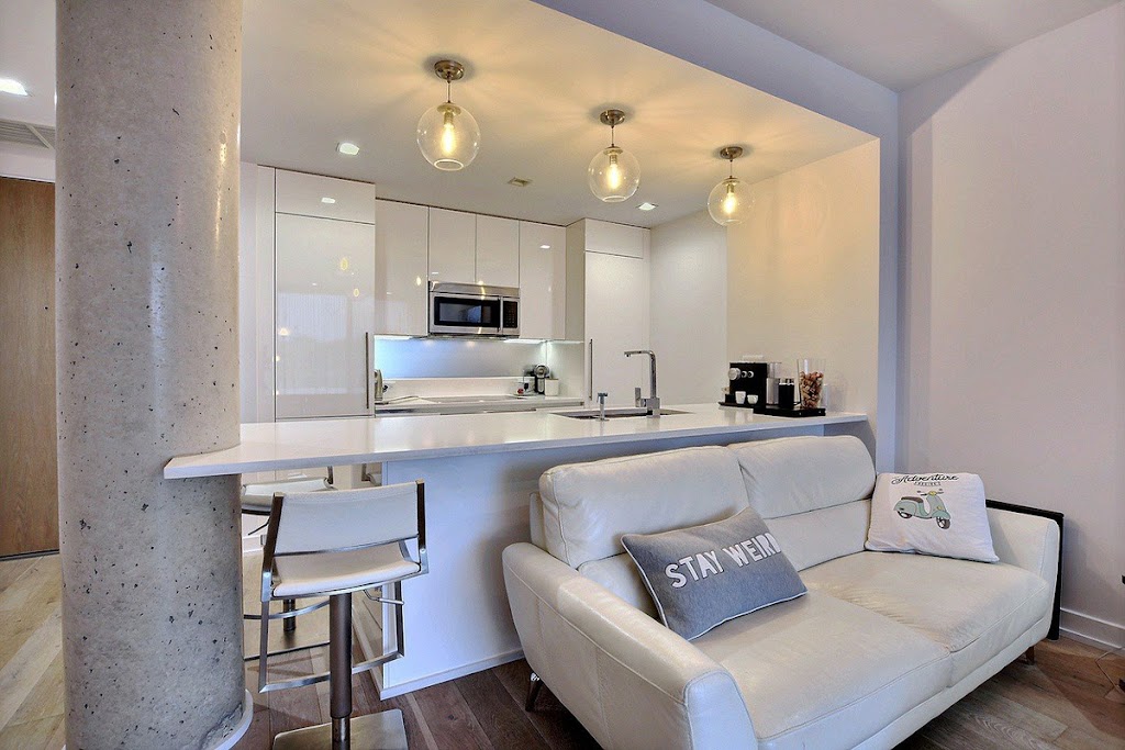 Photo Suits | 2425 Rue Centre, Montréal, QC H3K 1B3, Canada | Phone: (514) 312-1772