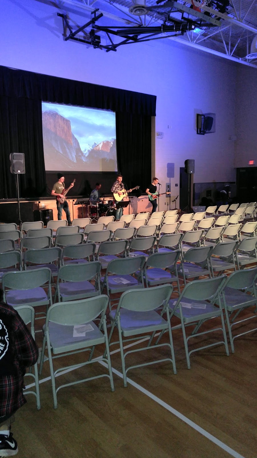 Mountainside Church | 35 Pumpkin Pass, Binbrook, ON L0R 1C0, Canada | Phone: (905) 802-7228