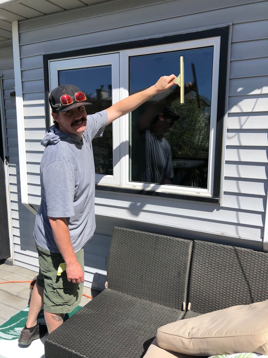 Accurate West Windows | 41 Atlanta Crescent SE, Calgary, AB T2J 0Y2, Canada | Phone: (403) 827-8987