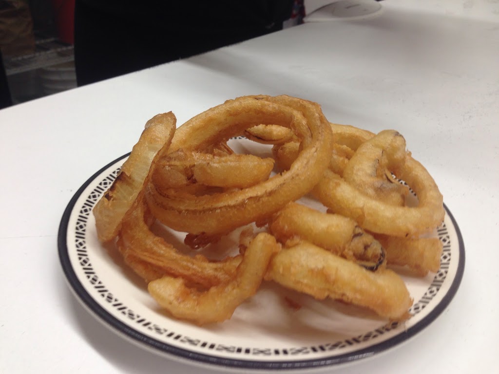 Bronte Fish & Chips | 2313 Lakeshore Rd W, Oakville, ON L6L 1H2, Canada | Phone: (905) 827-1644