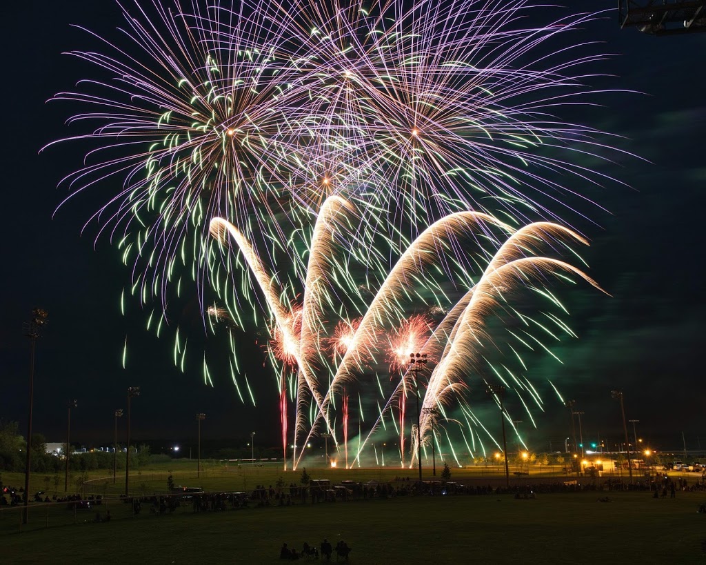 Supernova Fireworks | 1539 Chemong Rd, Peterborough, ON K9J 6X2, Canada | Phone: (705) 934-1313