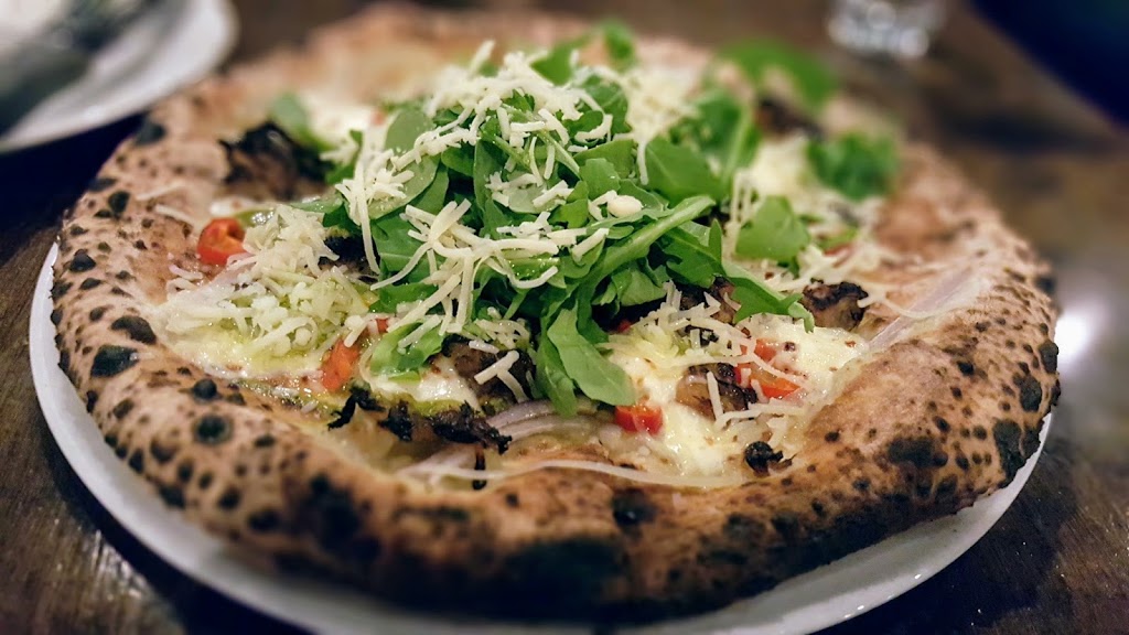 Queen Margherita Pizza | 785 Annette St, Toronto, ON M6S 2E4, Canada | Phone: (647) 345-4466