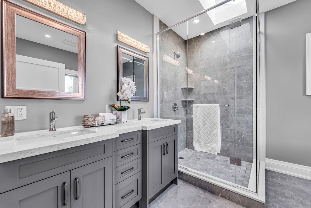 Team Sessa Real Estate | 9100 Jane St, Concord, ON L4K 0A4, Canada | Phone: (647) 560-7778