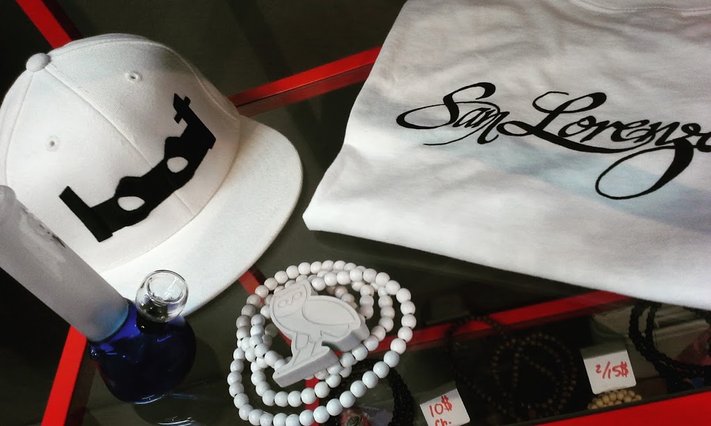 Boutique Urban Alley | 820 Boulevard Décarie, Saint-Laurent, QC H4L 3L9, Canada