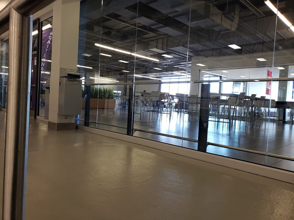 Jane & Eric Molson Arena | 2600 Rue College, Sherbrooke, QC J1M 0C8, Canada | Phone: (819) 822-9600