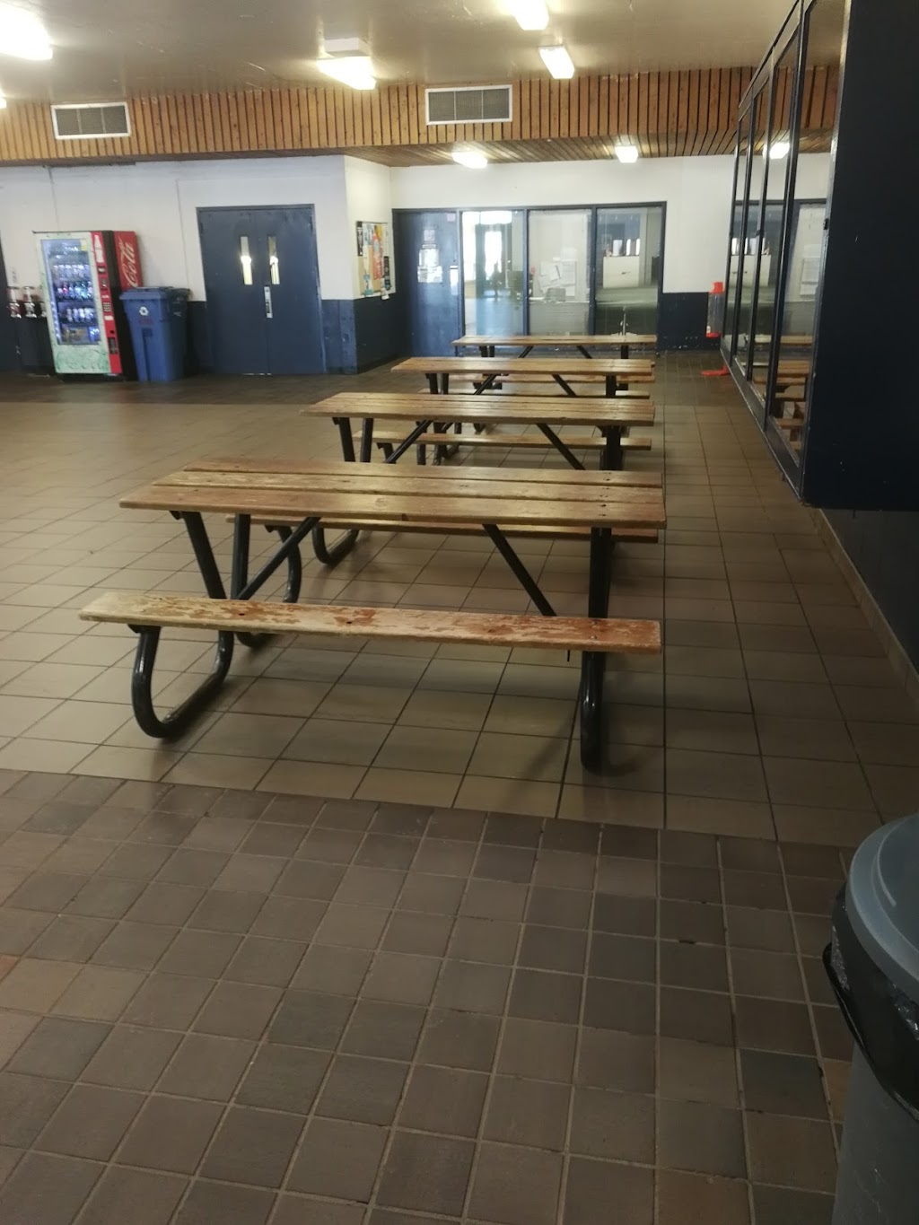 Rosanne-Laflamme Sports Centre | 7405 Terr. du Centre, Saint-Hubert, QC J3Y 7Z6, Canada | Phone: (450) 463-7100