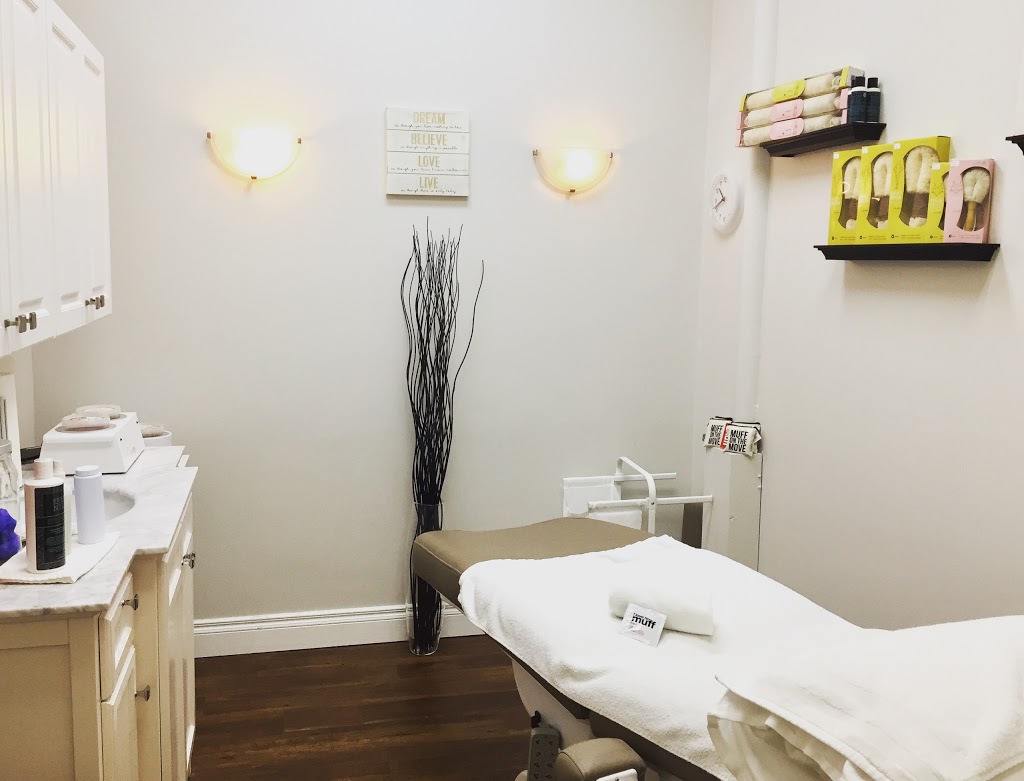 SugarMe Body Sugaring | 21 Crowfoot Rise NW, Calgary, AB T3G 4P5, Canada | Phone: (403) 919-9593