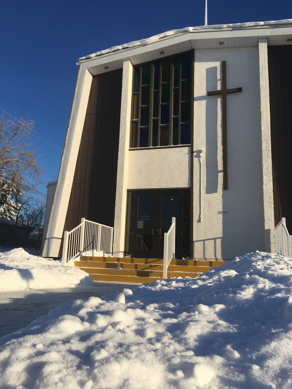 Highwood Lutheran Church | 419 Northmount Dr NW, Calgary, AB T2K 3H7, Canada | Phone: (403) 289-8206