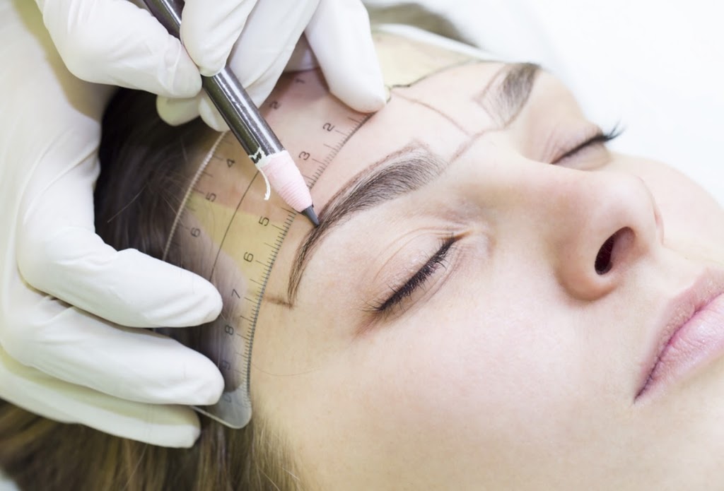 Vina Lash Studio | 4750 Rutherford Rd, Nanaimo, BC V9T 4K6, Canada | Phone: (250) 740-0777