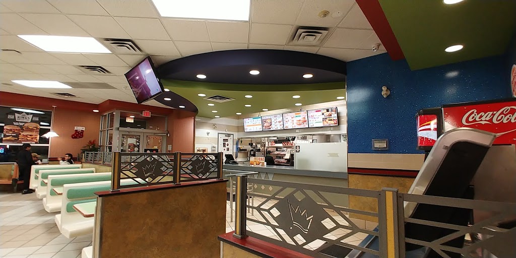 Burger King | 12525 88 Ave, Surrey, BC V3W 3J7, Canada | Phone: (604) 598-0855