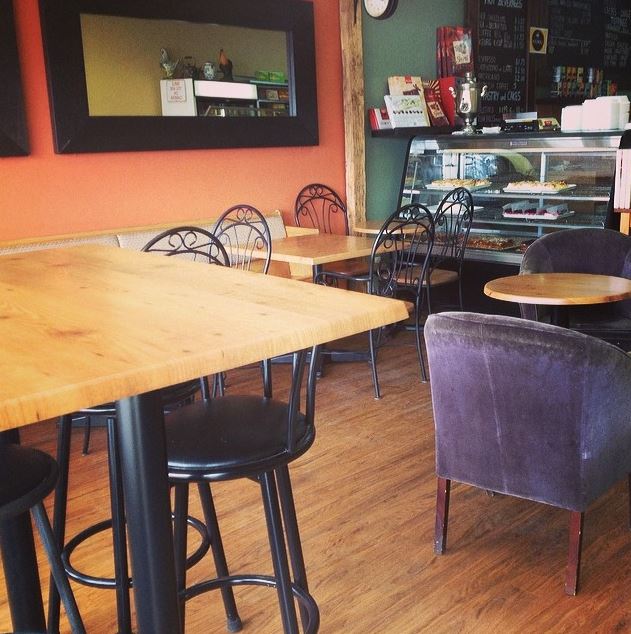 Deli To Go | 301 Queen St S #5, Bolton, ON L7E 2B2, Canada | Phone: (905) 533-0086