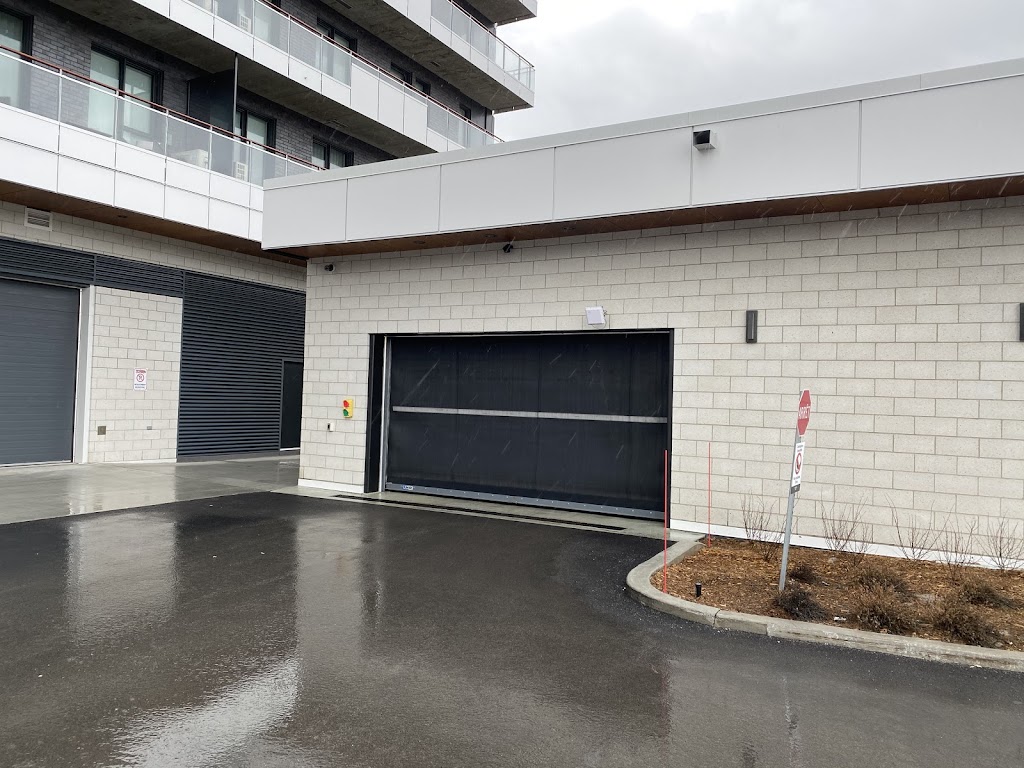 Door Docteur | 9100 Chem. de la Côte-de-Liesse, Lachine, QC H8T 1A1, Canada | Phone: (514) 631-3130