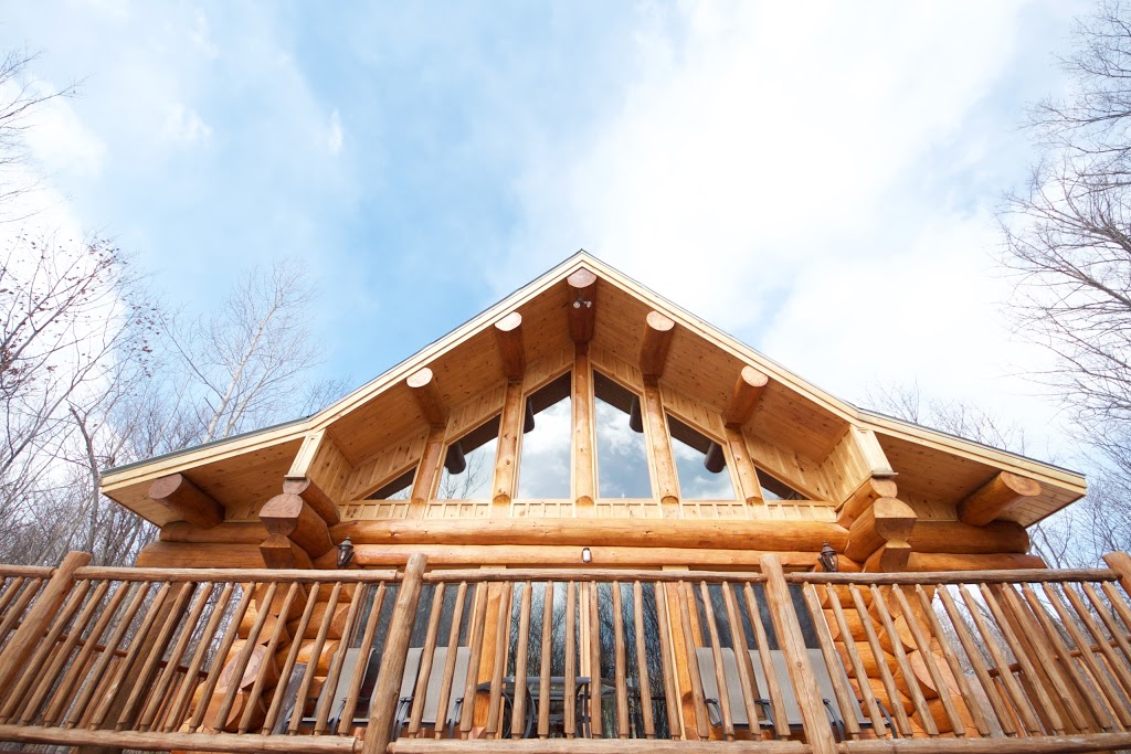 Crestview Chalet | 42 Crestview Dr, Calabogie, ON K0J 1H0, Canada | Phone: (613) 219-5199