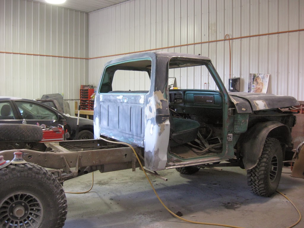 Choice Auto Body Ltd. | Hwy #10 west, Fort QuAppelle, SK S0G 1S0, Canada | Phone: (306) 332-4041