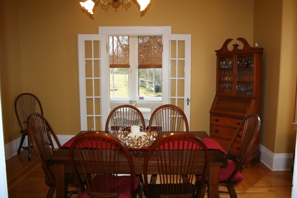 Sackville Bed and Breakfast | 7 Main St, Sackville, NB E4L 4A4, Canada | Phone: (506) 536-0101