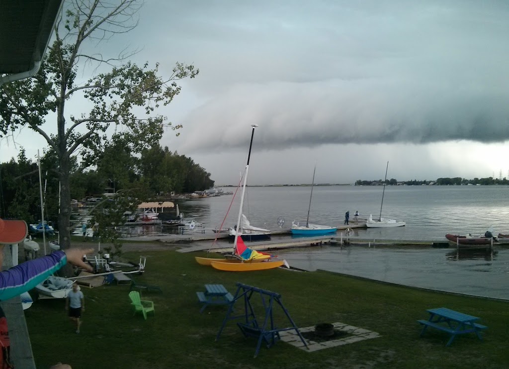 Calgary Yacht Club | 635 E Chestermere Dr, Chestermere, AB T1X 1A5, Canada | Phone: (403) 272-3300
