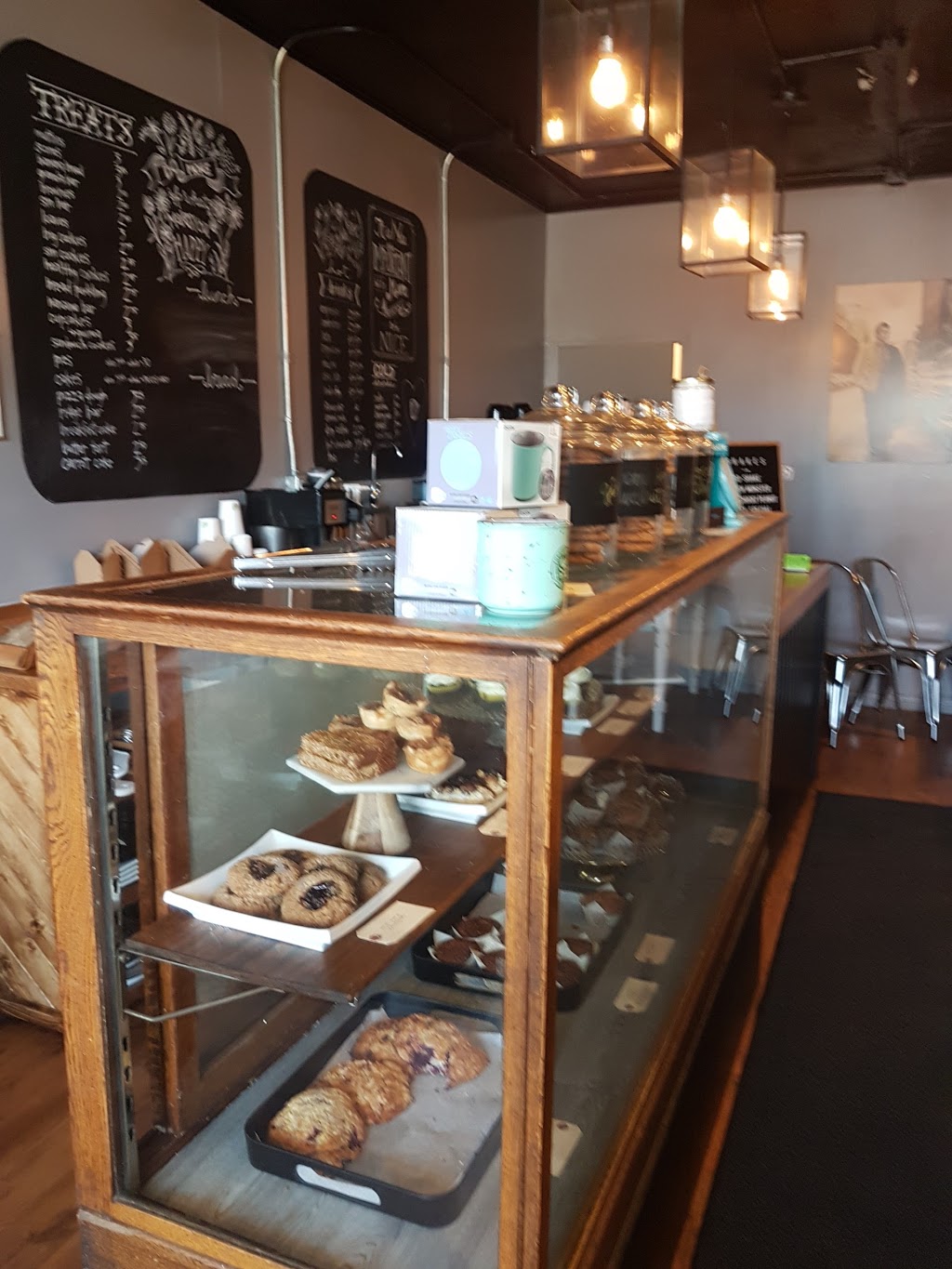 Fourth & James Bakery | 375 James St N, Lumsden, SK S0G 3C0, Canada | Phone: (306) 731-3552