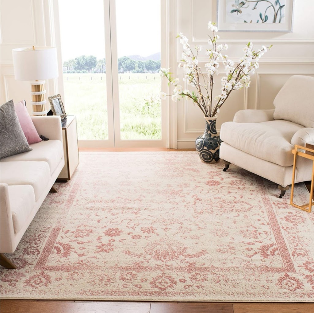 maison majestique | 1834 McCaskill Dr, Crossfield, AB T0M 0S0, Canada | Phone: (403) 477-1036