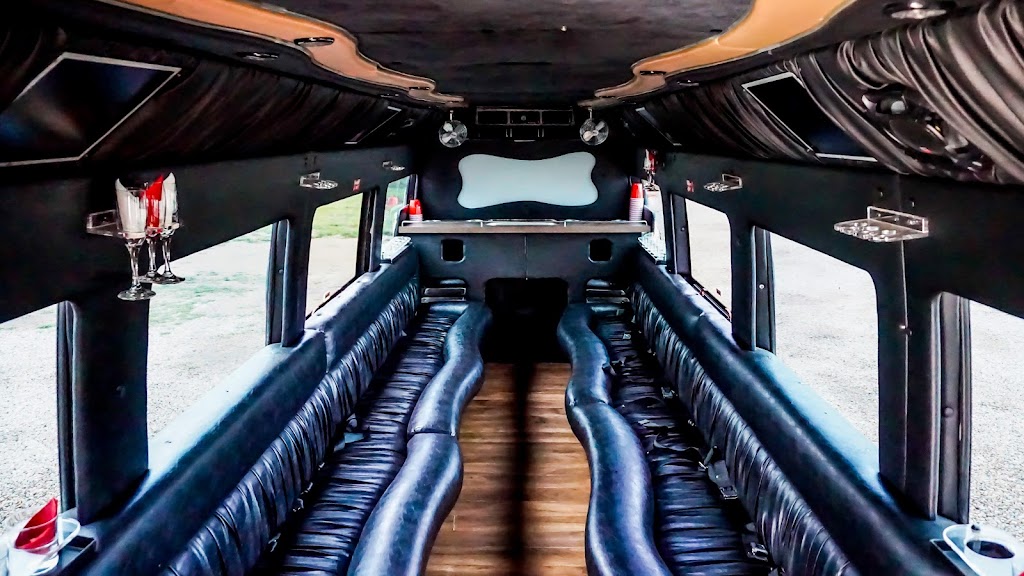 A Limo & Sedan Service | 5406 Prairie Ridge Ave, Blackfalds, AB T0M 0J0, Canada | Phone: (403) 357-9398