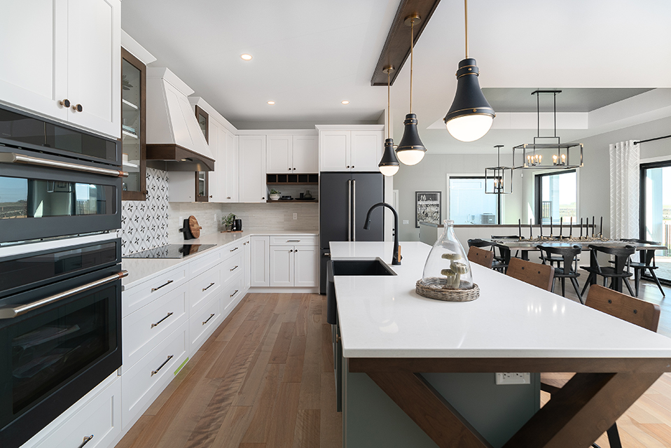 Foxridge Homes Winnipeg | 1 Dr David Friesen Dr Suite 130, Winnipeg, MB R3X 0G8, Canada | Phone: (204) 224-6175