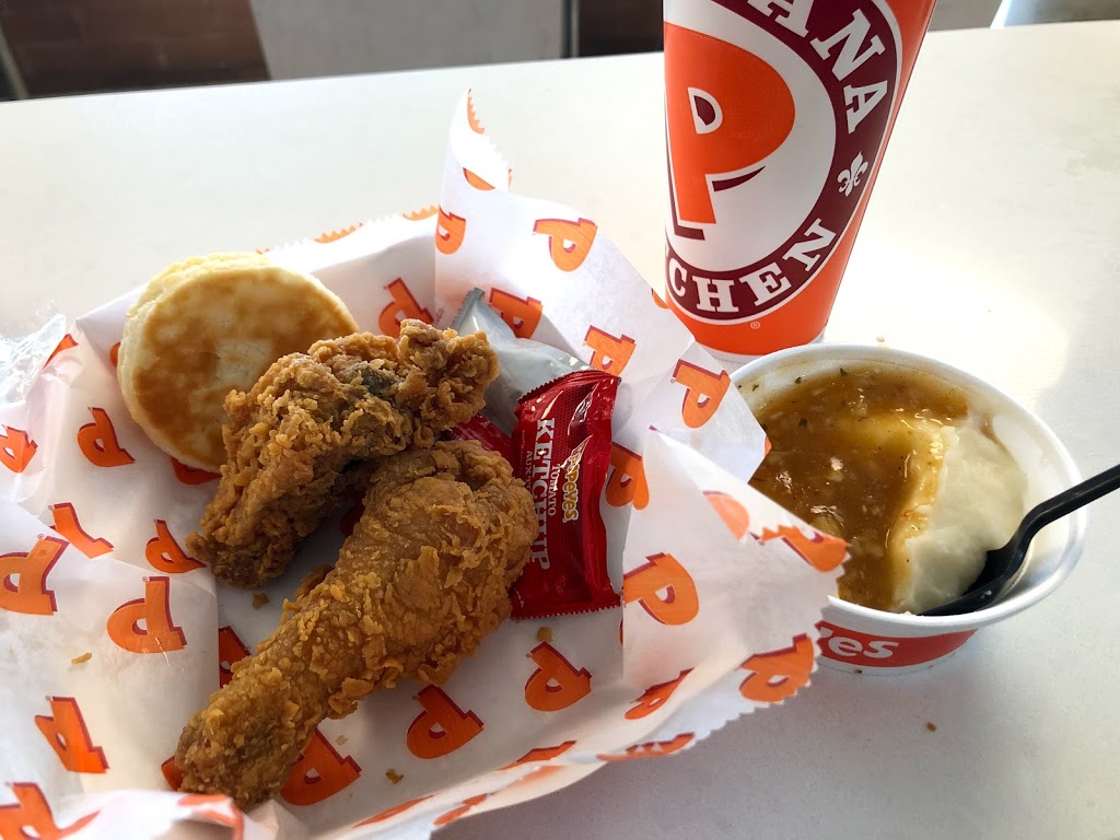 Popeyes Louisiana Kitchen | 9 Vanier Ln, North York, ON M3J 2S5, Canada | Phone: (416) 736-5883
