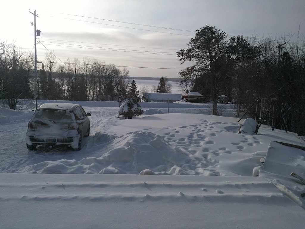 Sunset Point Minaki Boat Launch & Marina | Abby Road, Minaki, ON P0X 1J0, Canada | Phone: (807) 224-1092