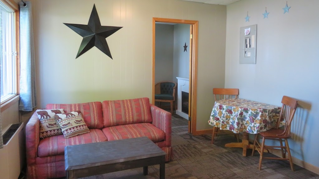 Beachwood Hollow Resort | 275 Victoria St S, Tweed, ON K0K 3J0, Canada | Phone: (613) 478-5353