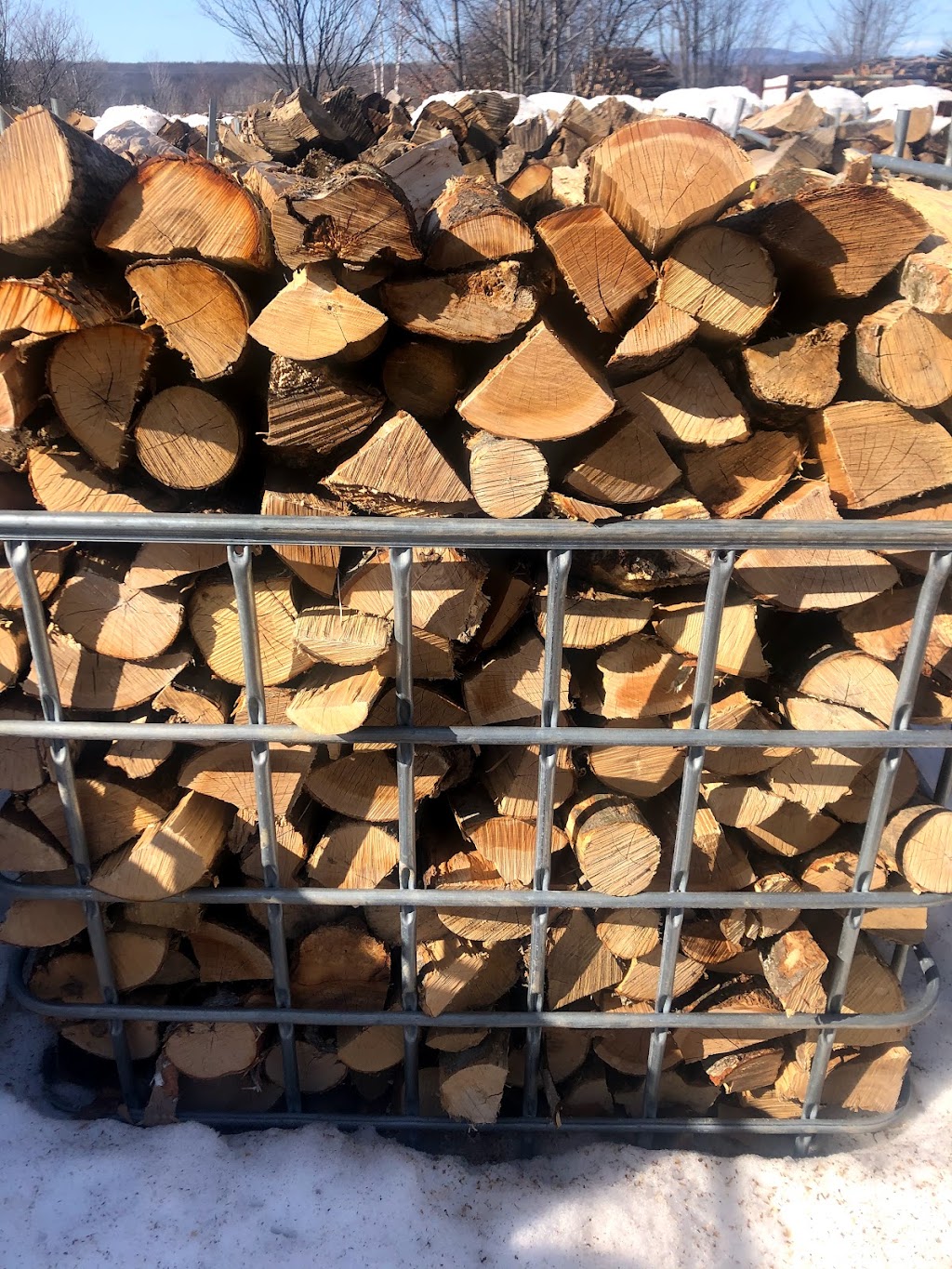 Bois de chauffage Dionne & Dionne Inc. | 9 Chem. des Cèdres, Lac-Beauport, QC G3B 0C7, Canada | Phone: (418) 803-0187