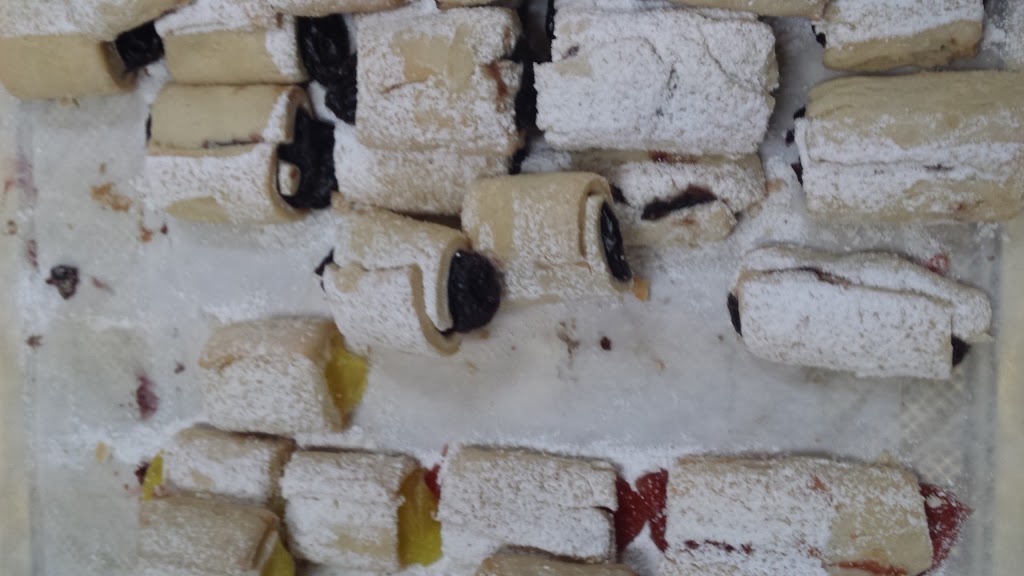 Boulangerie & Pâtisserie Bruno & Frères | 1780 Av Dollard, LaSalle, QC H8N 1T8, Canada | Phone: (514) 365-6934