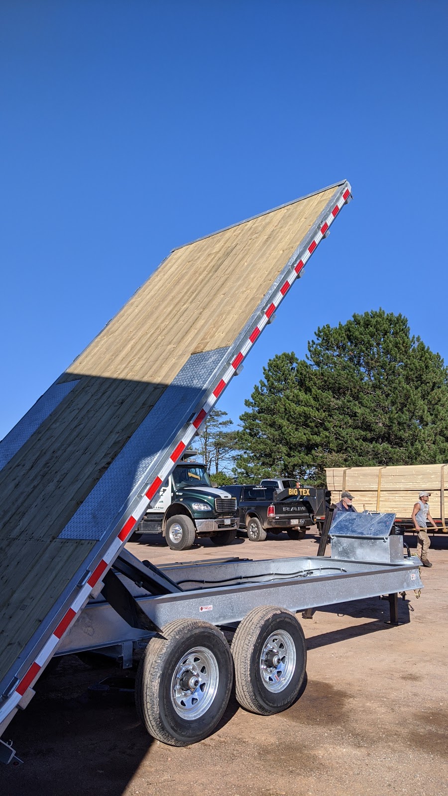 LWL Trailers | 26 Linkletter Ave, Central Bedeque, PE C0B 1G0, Canada | Phone: (902) 954-0025