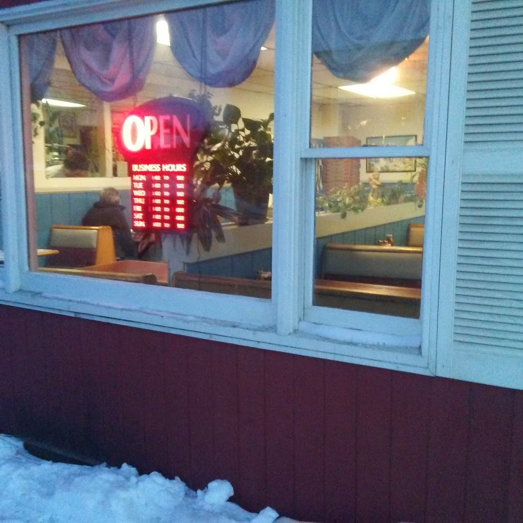 House of Pizza | 1 Parsons St, Colebrook, NH 03576, USA | Phone: (603) 237-5256