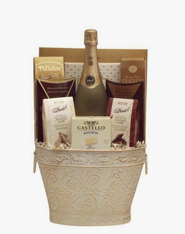 Cranberry Corners Gift Baskets | 928 Walkley Rd, Ottawa, ON K1V 6R5, Canada | Phone: (613) 733-2828