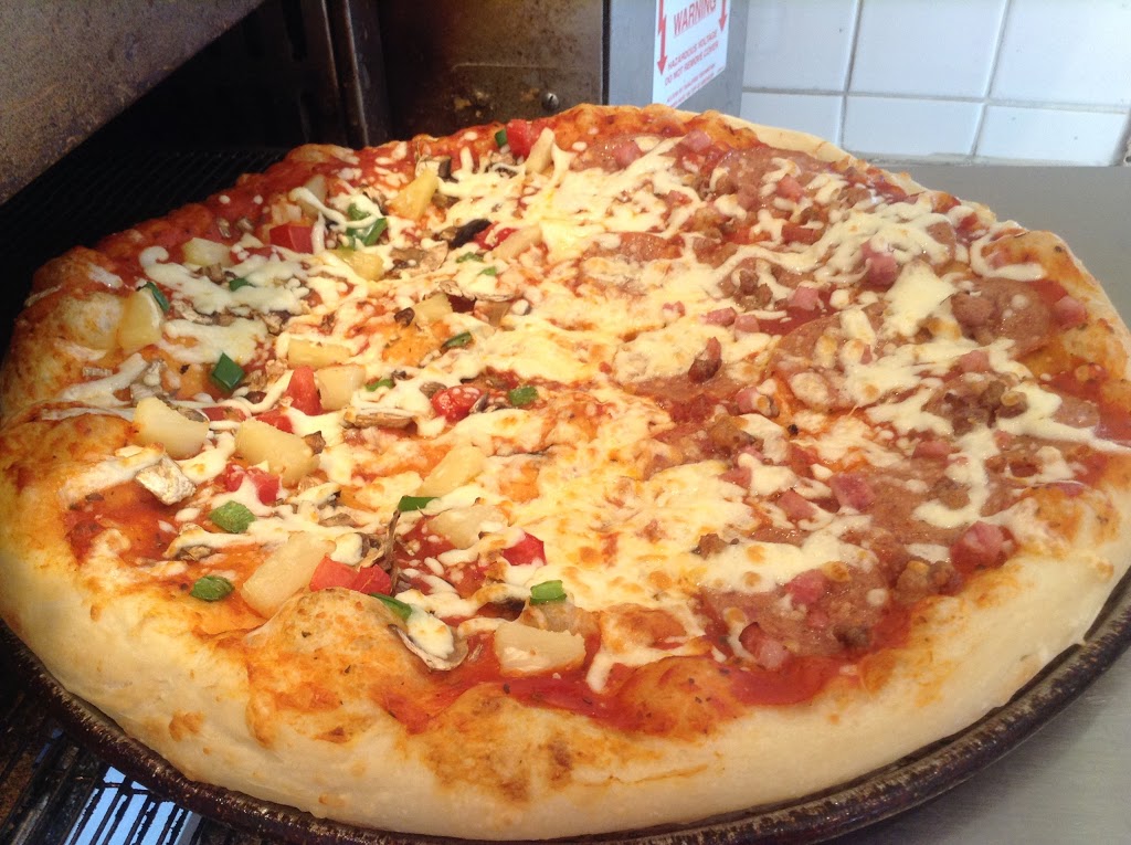 Vinnis Pizza | 1067 Ontario St, Stratford, ON N5A 6W6, Canada | Phone: (519) 272-1233