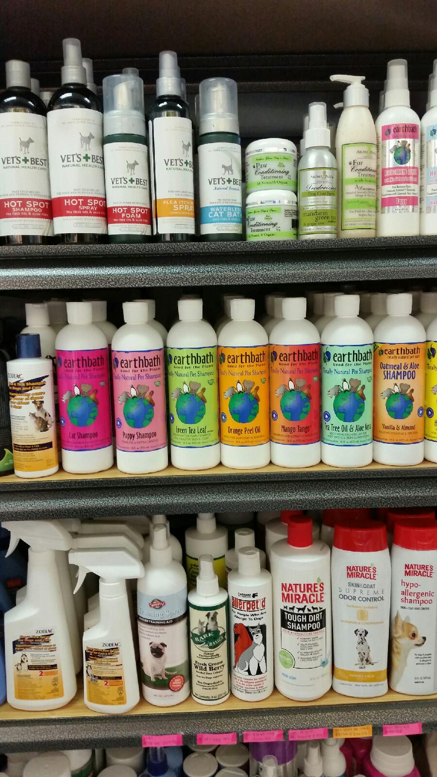 Bowen Pet Supply | 992 Dorman Rd #205, Bowen Island, BC V0N 1G1, Canada | Phone: (778) 873-3125