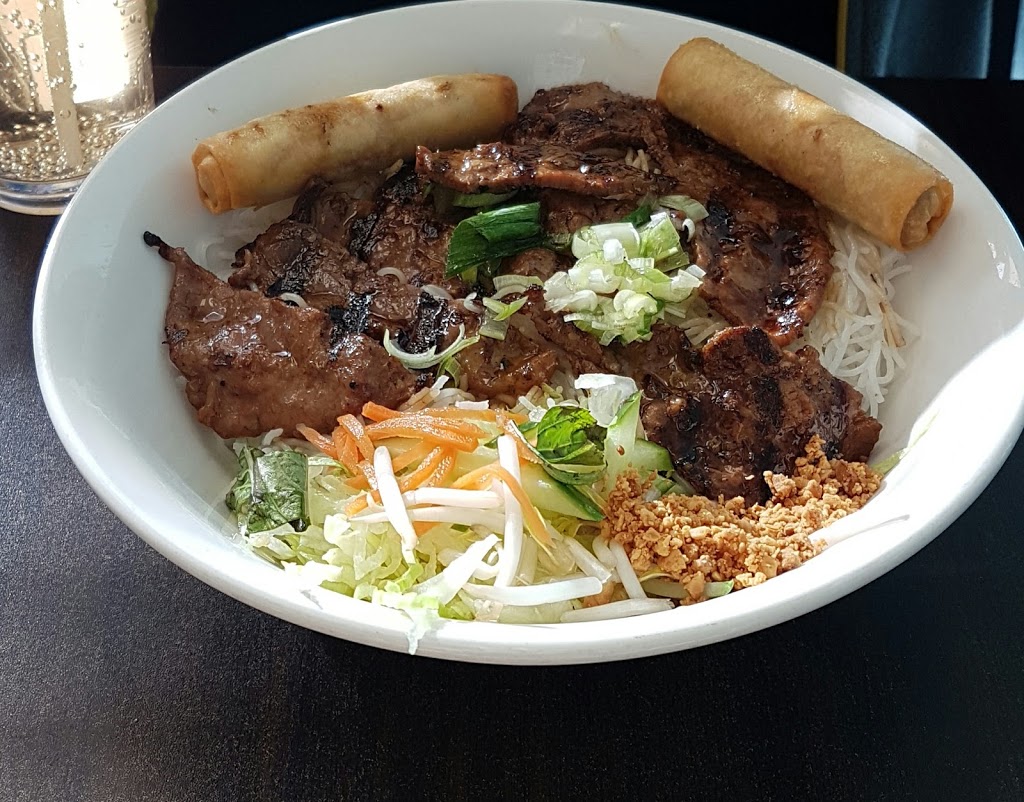 Nam Kitchen Express | 9316 137 Ave NW, Edmonton, AB T5E 6C2, Canada | Phone: (780) 478-3313