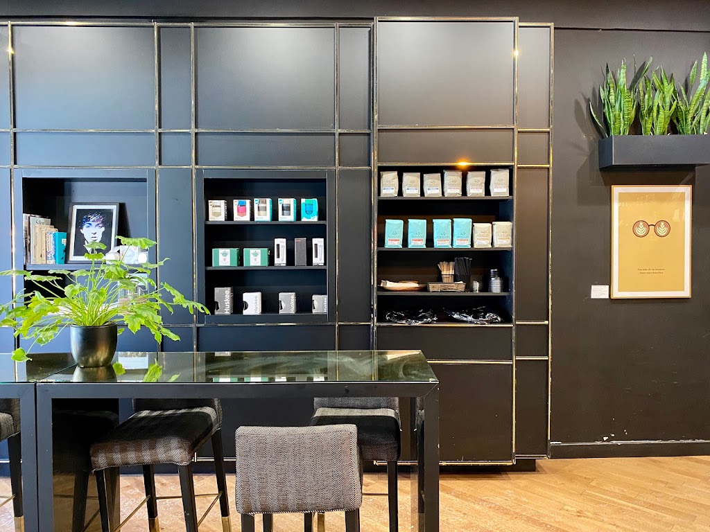 THE STANDARD PLATEAU | 65 Av. Fairmount O, Montréal, QC H2T 2M3, Canada | Phone: (514) 655-3715