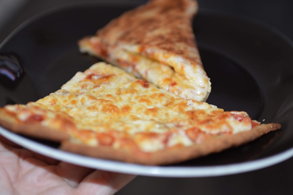 Milano Pizzeria | 385 Tompkins Ave, Orléans, ON K1E 3H2, Canada | Phone: (613) 834-7800