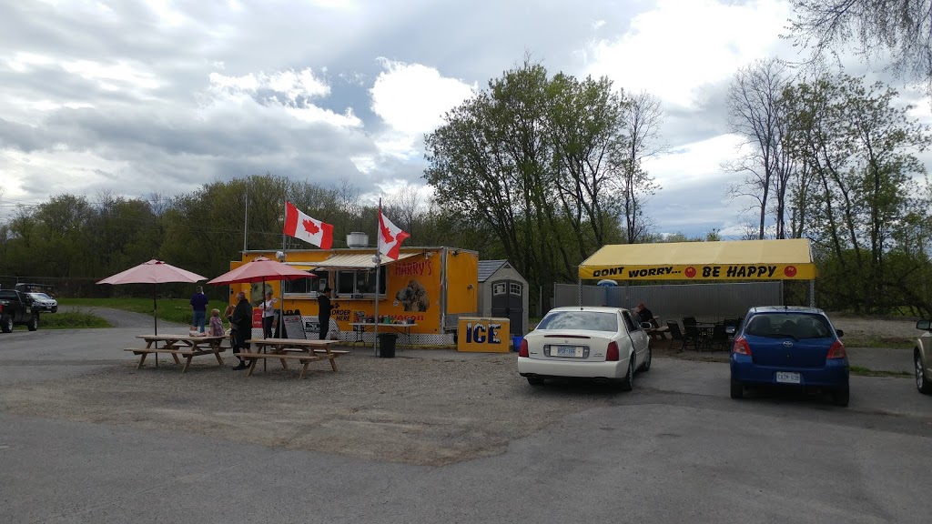 Sam & Harrys Place Chipwagon | 1847 2, Brockville, ON K6V 5T1, Canada | Phone: (343) 507-4127