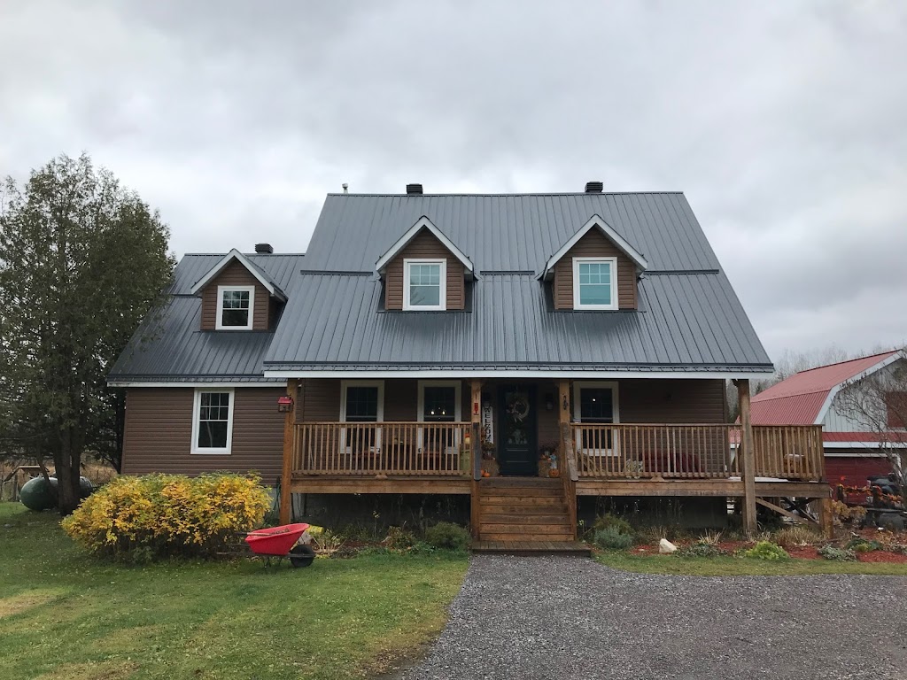 Quinn Exteriors | 292 Margaret Dr, North Bay, ON P1B 8G5, Canada | Phone: (705) 840-3697