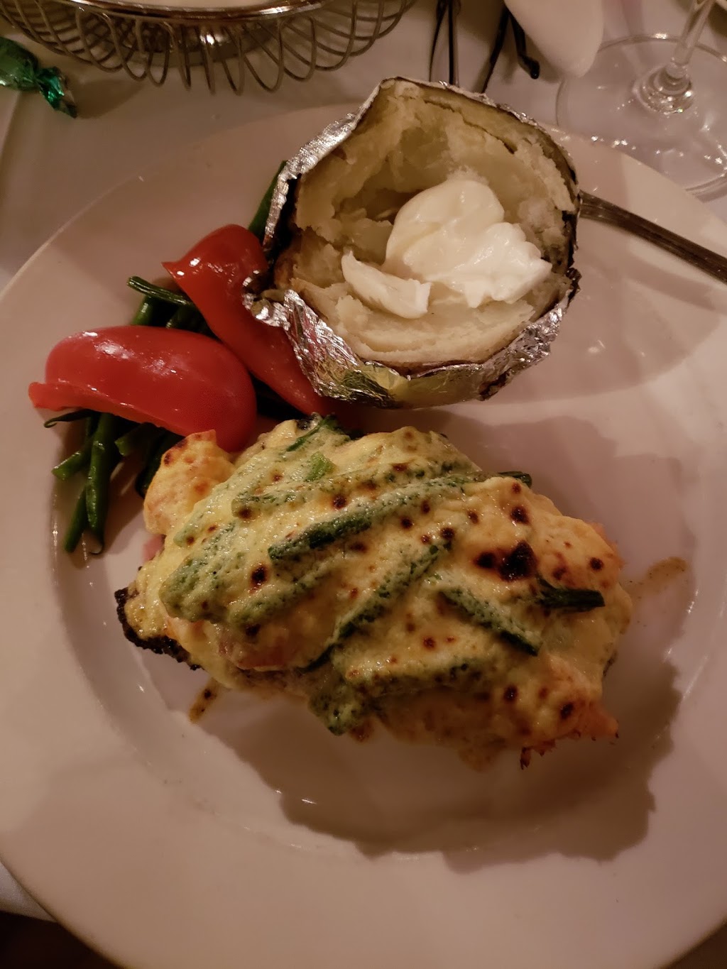 Napoleon’s Steak & Seafood | 3455 Fairview St, Burlington, ON L7N 2R4, Canada | Phone: (905) 637-7171