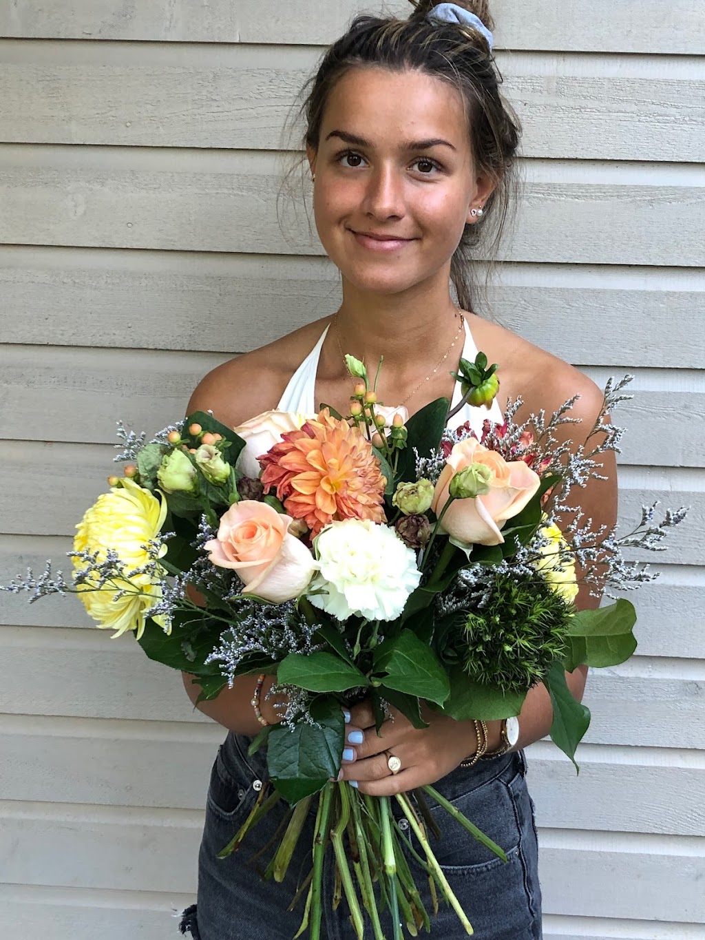 Attagirl! Blooms | 171 Midland Ave, Scarborough, ON M1N 4A4, Canada | Phone: (416) 830-7933