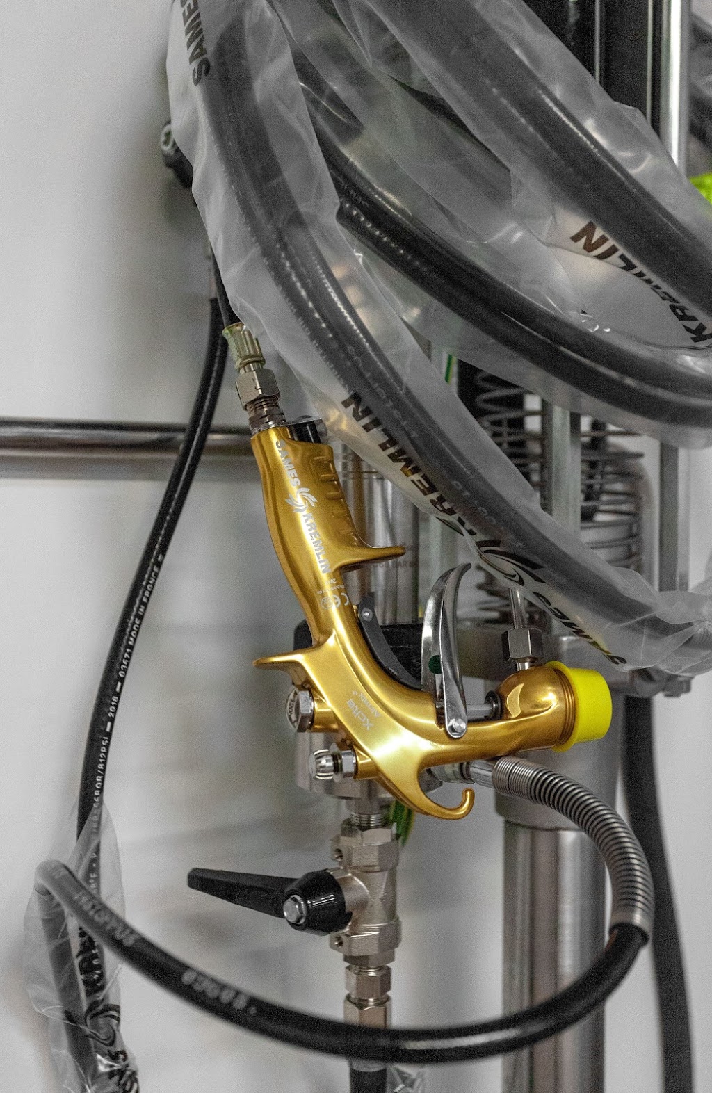 Jacob Spray Paint Wood Finishing | 122 Millwick Dr, North York, ON M9L 1Y6, Canada | Phone: (647) 523-6874